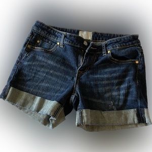 CASLON Boyfriend Denim Shorts in Size 25 Petite